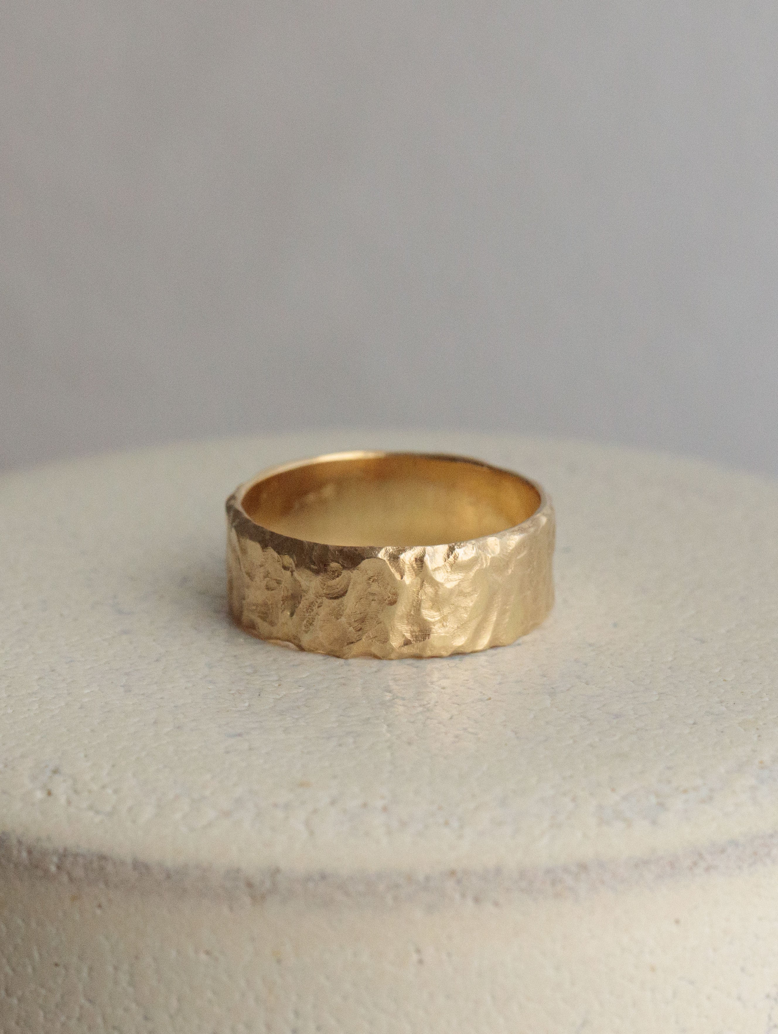 Textured Ring 14K Wide texture ring – Lea Winberg Jewellery